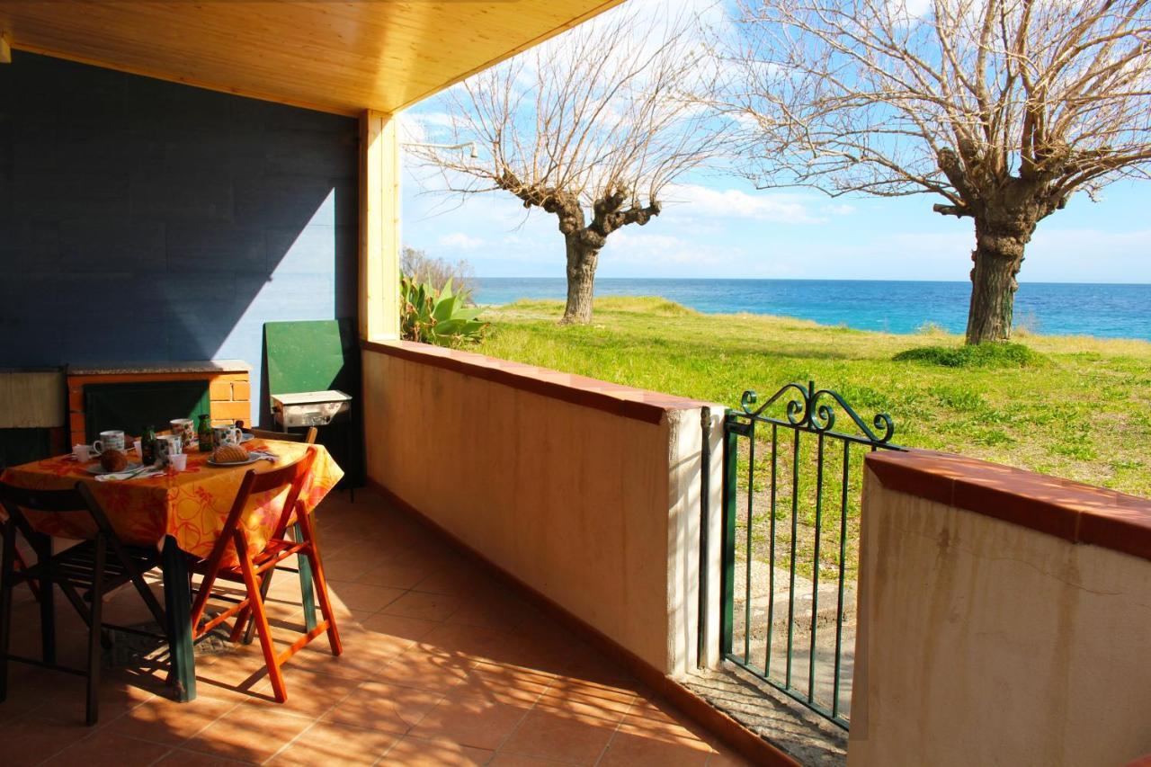 House On The Sea Villa Mascali Dış mekan fotoğraf